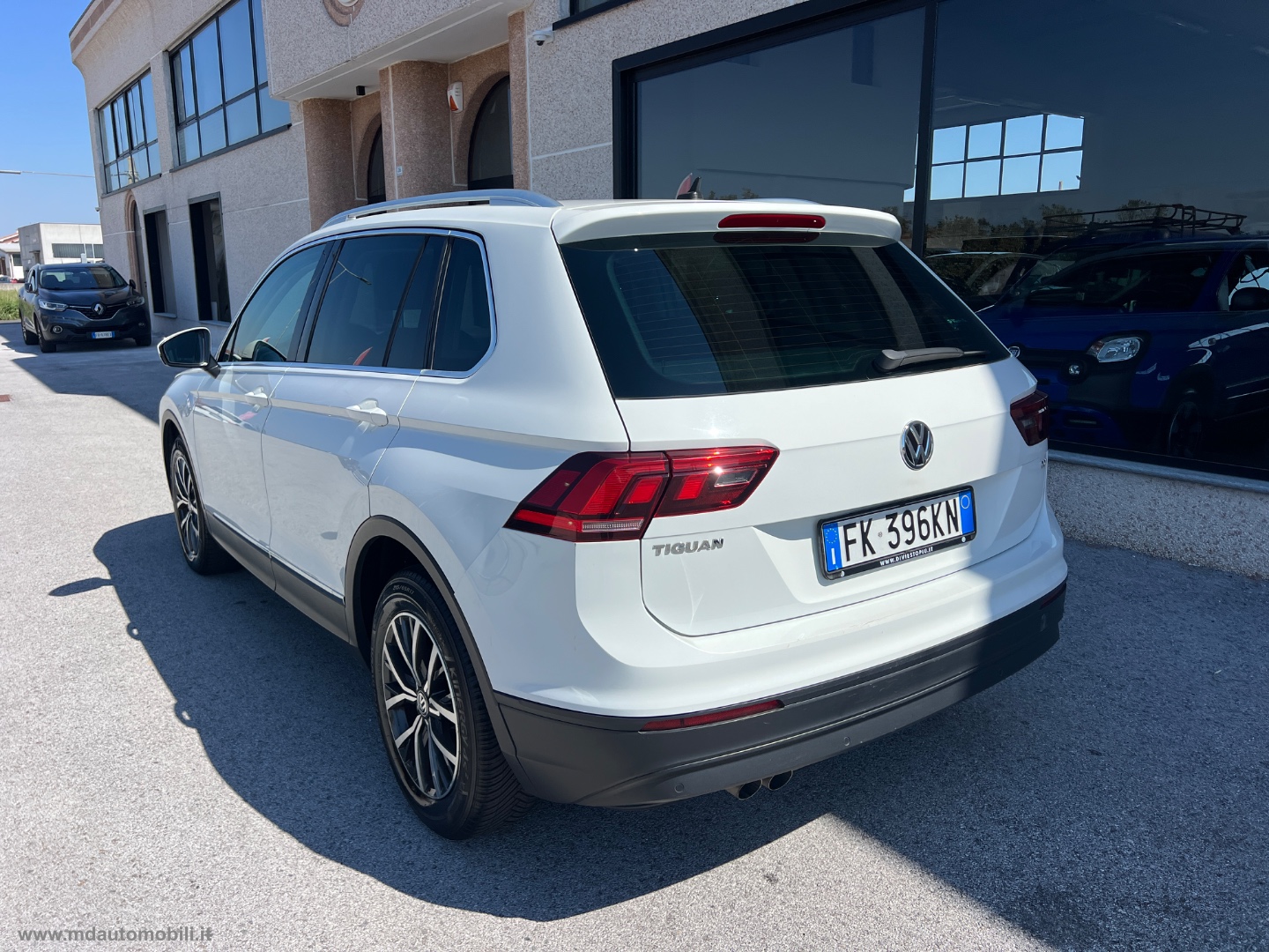 Tiguan 1.6 TDI Style BMT NAVI SENSORI STUPENDA - immagine 5