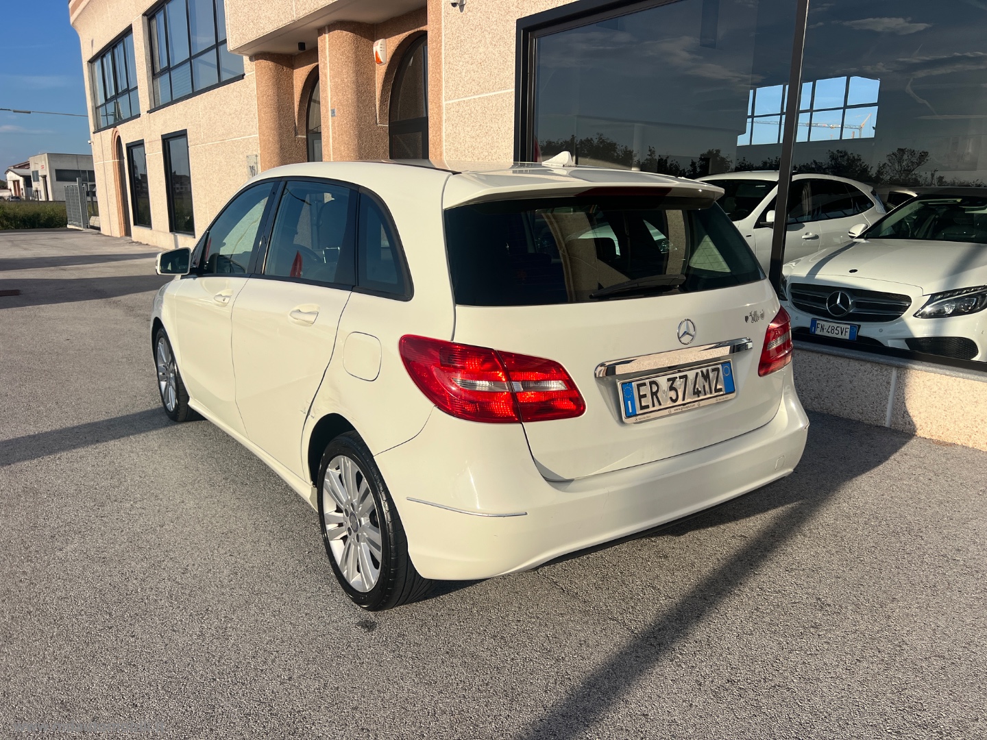 B 180 CDI Executive TELECAMERA CERCHI 17 - immagine 5