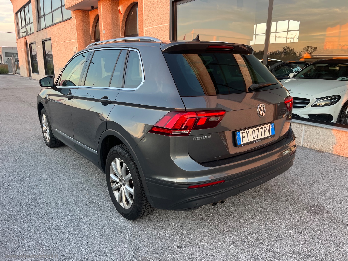 Tiguan 2.0 TDI DSG 4MOTION Style BMT SOLO KM.127000 VIRTUAL - immagine 5