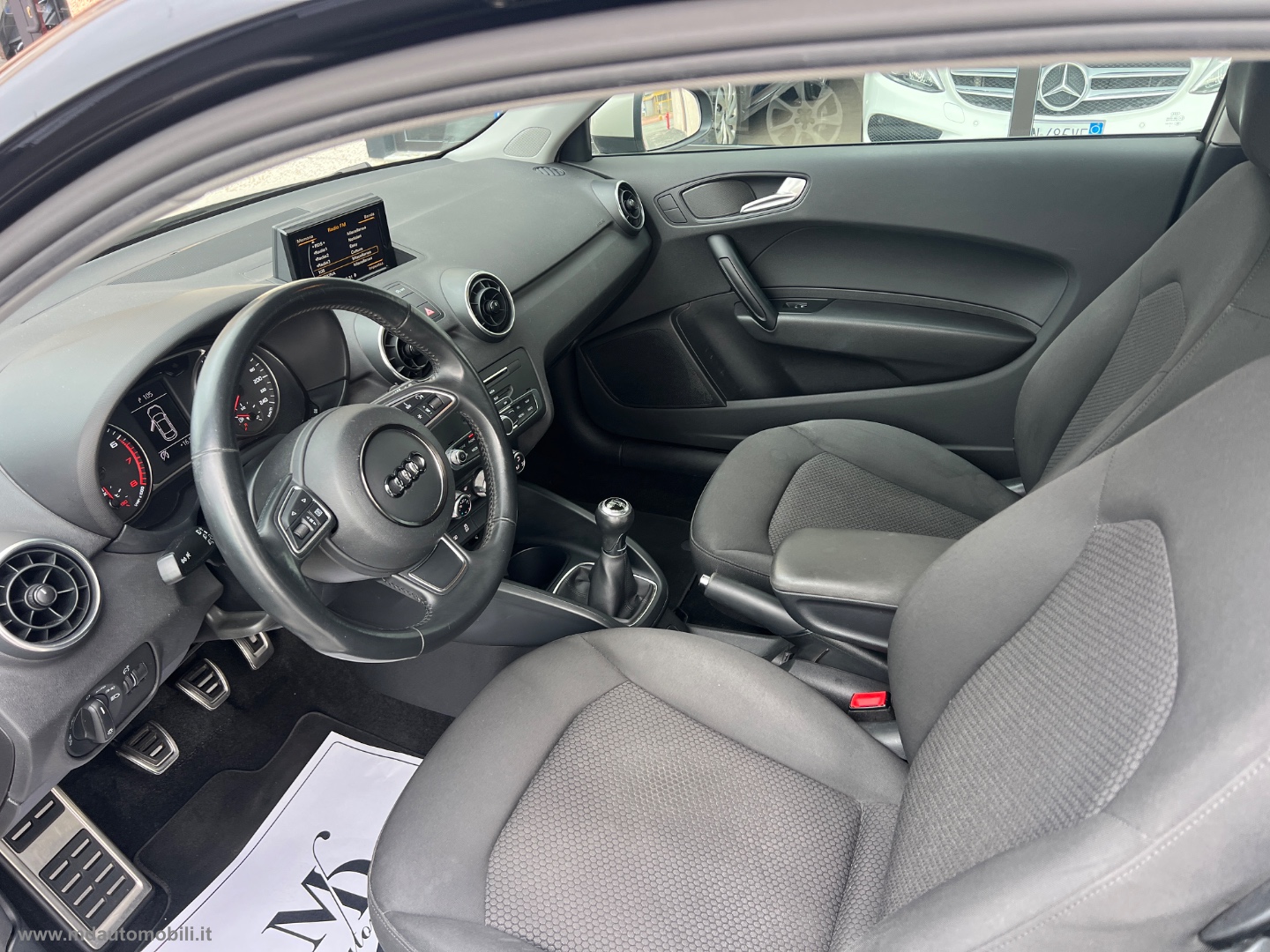 A1 1.0 82CV TFSI Admired S-LINE CERCHI 17 - immagine 5
