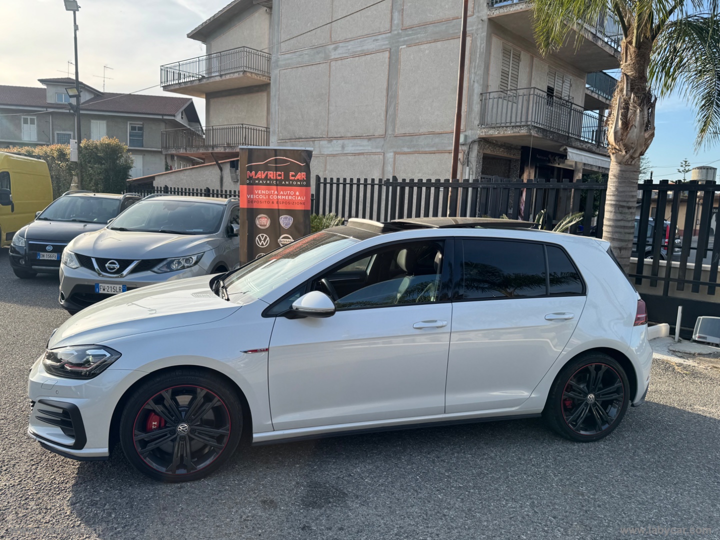Golf GTI Perf. 2.0 245CV TSI DSG 5p. BMT - immagine 5