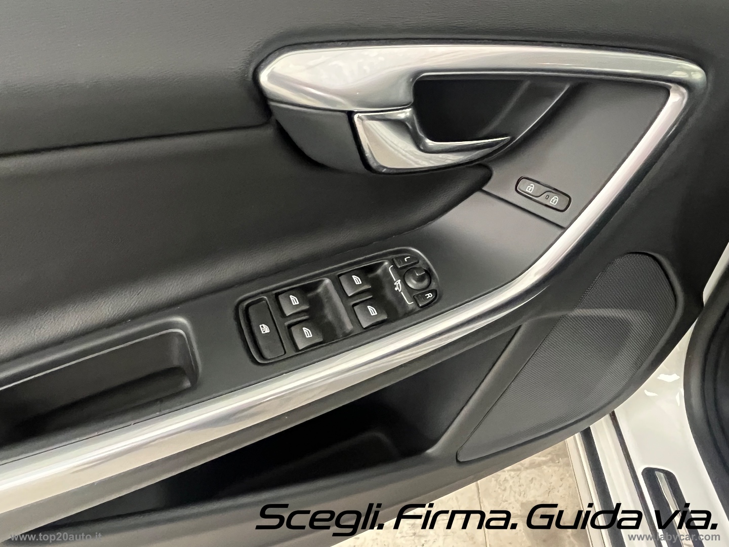 V60 Cross Country D3 Geartronic Momentum - immagine 5