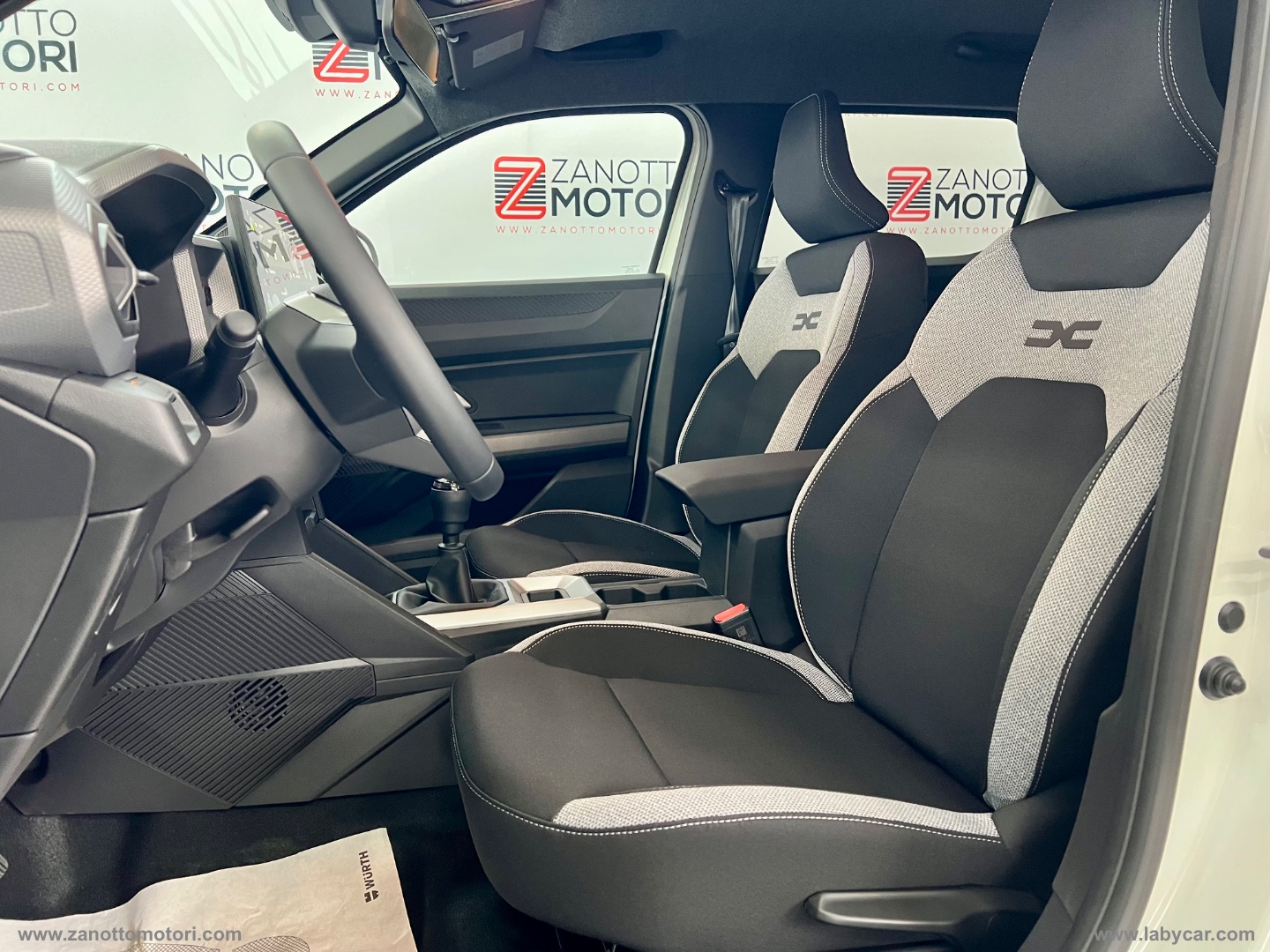 Duster Tce 140 CV MHEV Journey PRONTA CONSEGNA - immagine 5