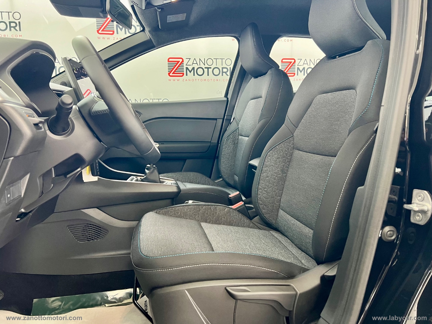 Captur Eco-G 120 CV Evolution PRONTA CONSEGNA - immagine 5