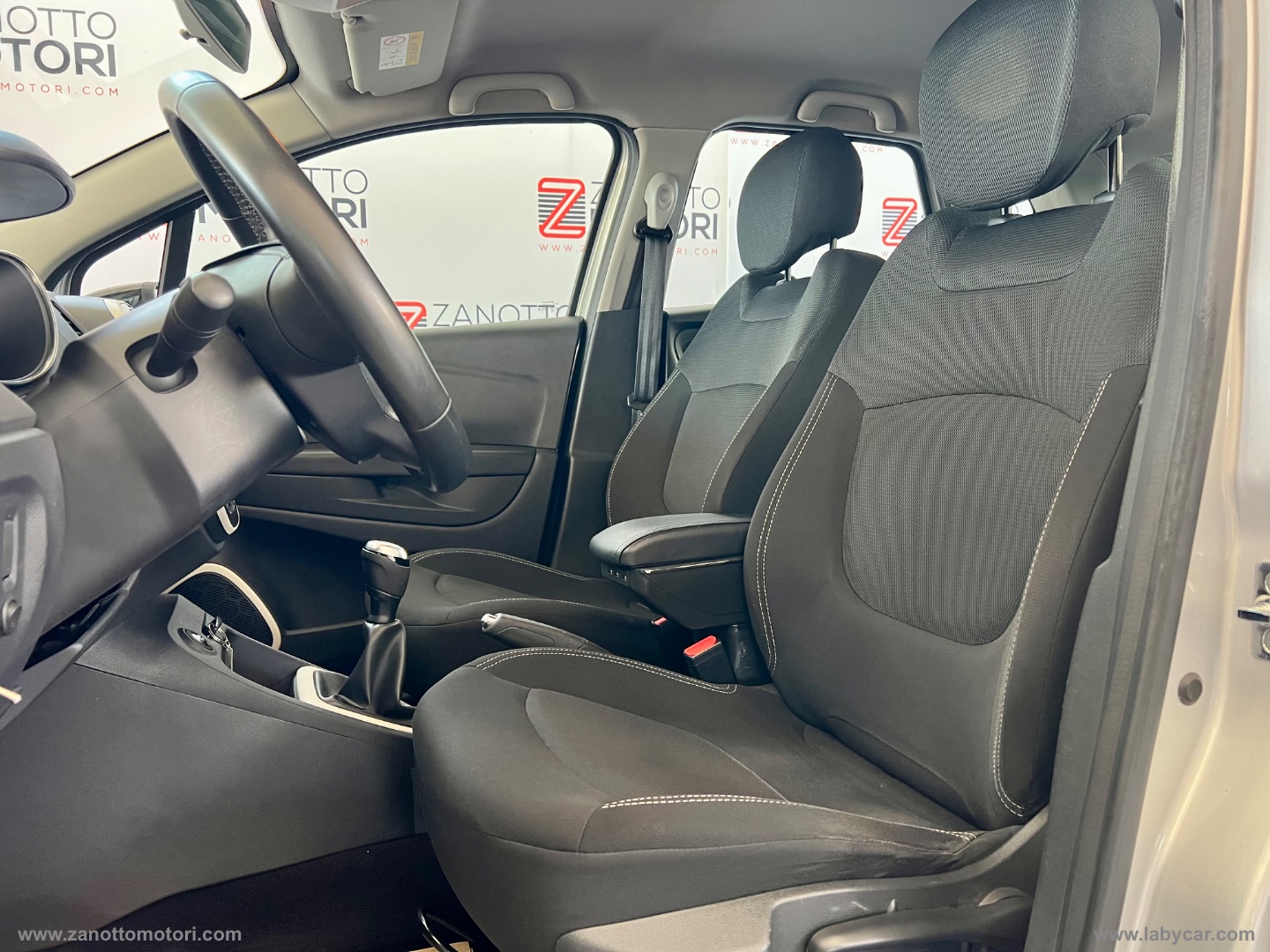 Captur dCi 8V 90 CV Life PREZZO REALE - immagine 5