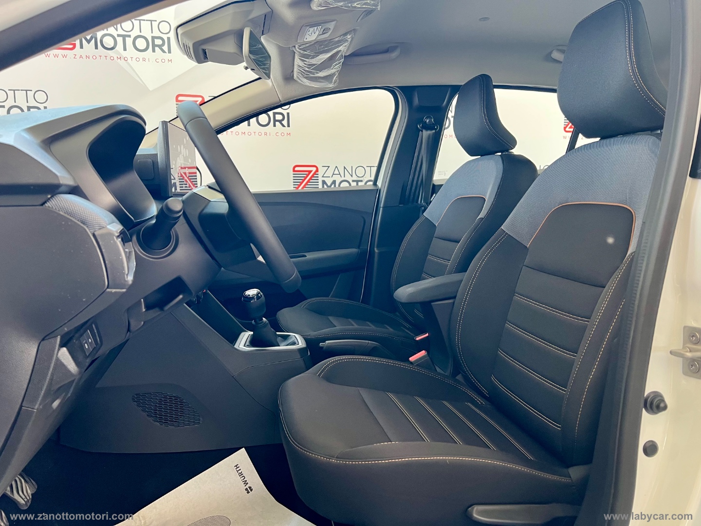 Sandero Stepway Eco-G 120CV Expression PREZZO REALE - immagine 5