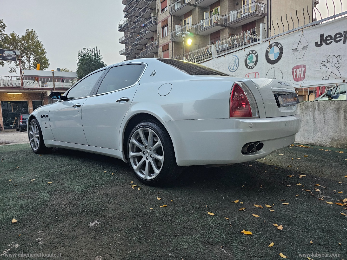 Quattroporte 4.2 V8 Aut. Exec. GT - immagine 5