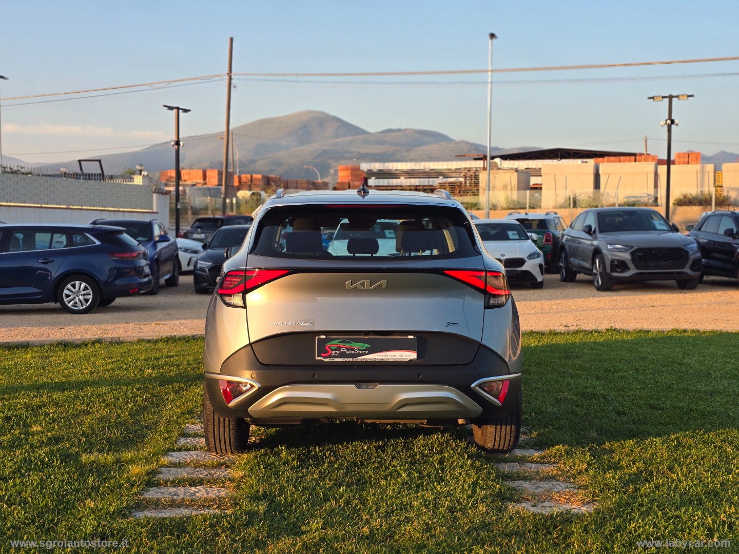 Sportage 1.6 CRDi MHEV DCT Business - immagine 5
