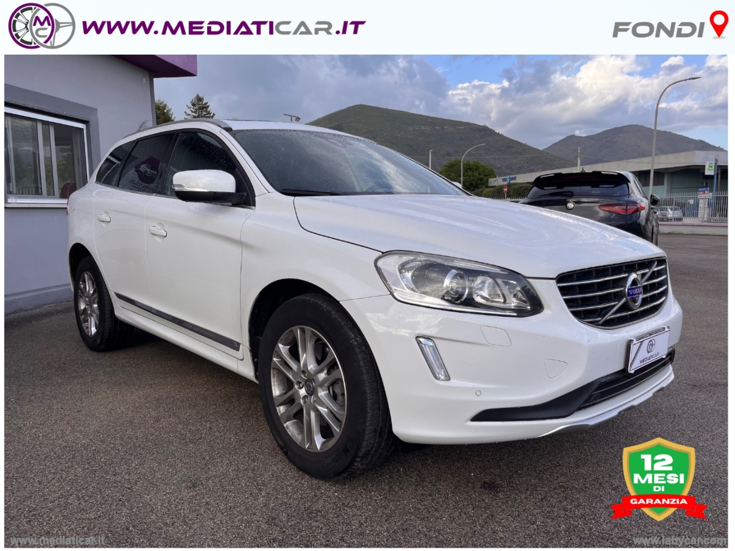 XC60 D5 AWD Geartronic Momentum - immagine 5