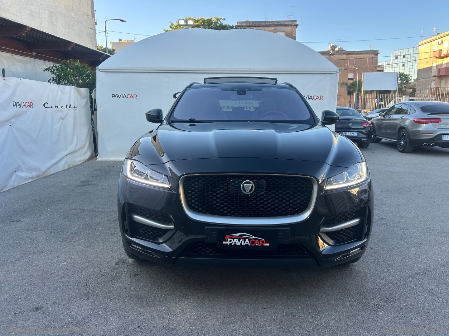 F-Pace 2.0 D 180 CV AWD aut. R-Sport - immagine 5