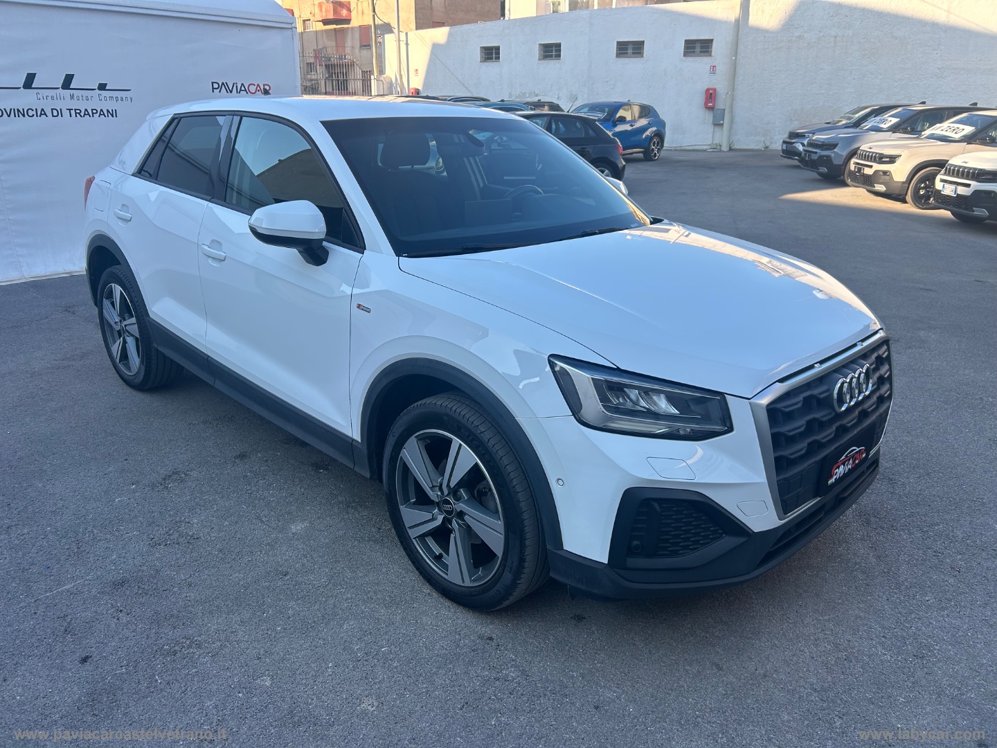 Q2 30 TDI S tronic Identity Black - immagine 5