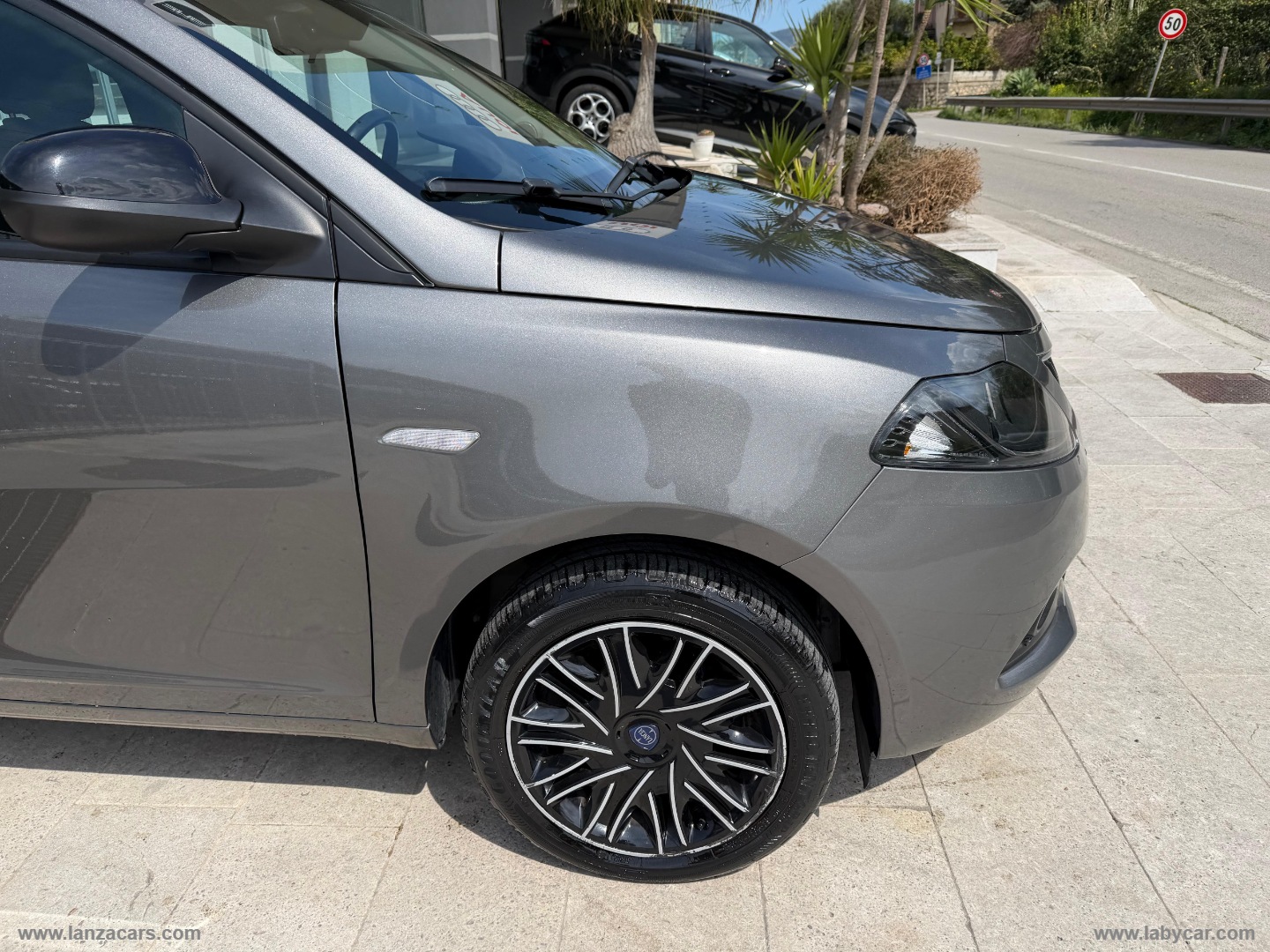 Ypsilon 1.0 FireFly 5p.S&S Hybryd Gold - immagine 5