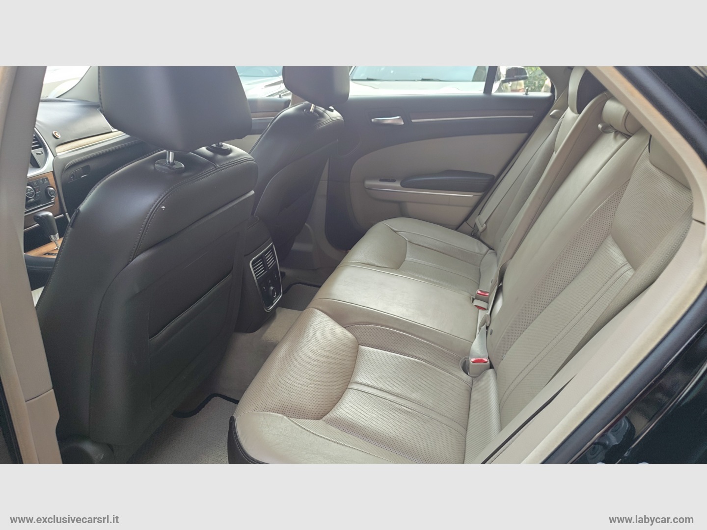 Thema 3.0 V6 Mjet II 239 CV Platinum - immagine 5