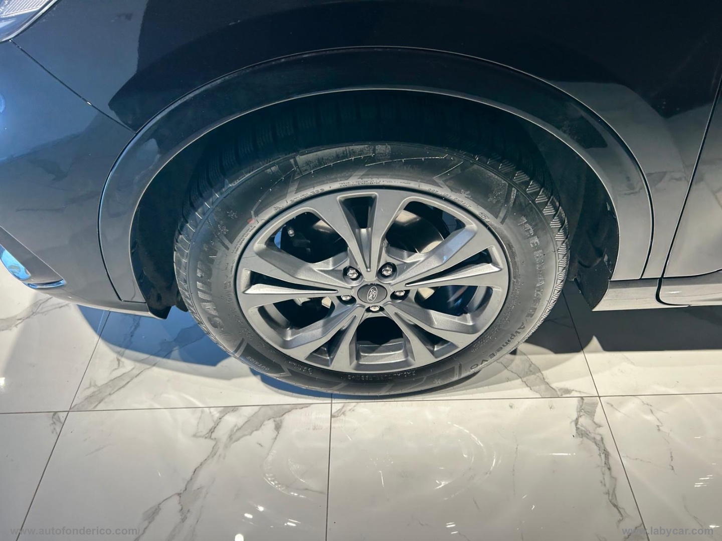 Kuga 1.5 EcoBlue 120 CV 2WD ST-Line - immagine 5