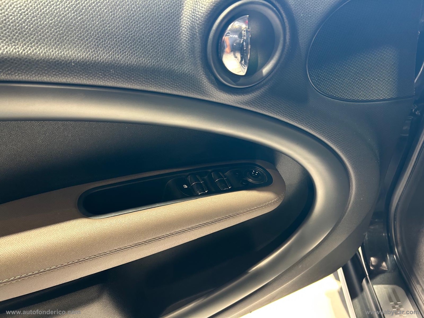 Mini Cooper SD Countryman ALL4 - immagine 5