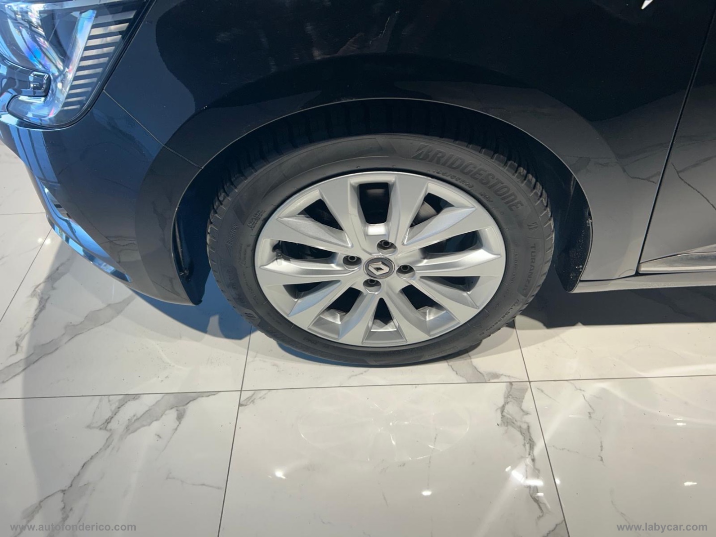Clio TCe 100 CV GPL Intens - immagine 5