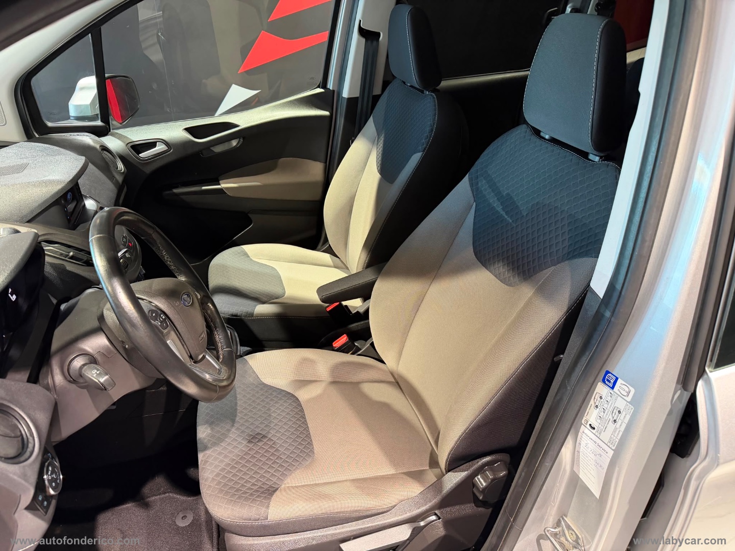 Tourneo Courier 1.5 TDCI 75 CV S&S Plus - immagine 5