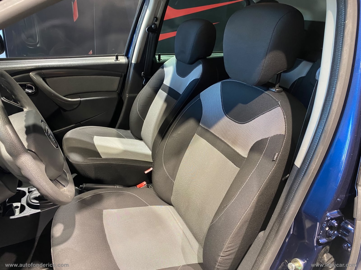 Duster 1.5 dCi 110 CV S&S 4x4 Ambiance - immagine 5