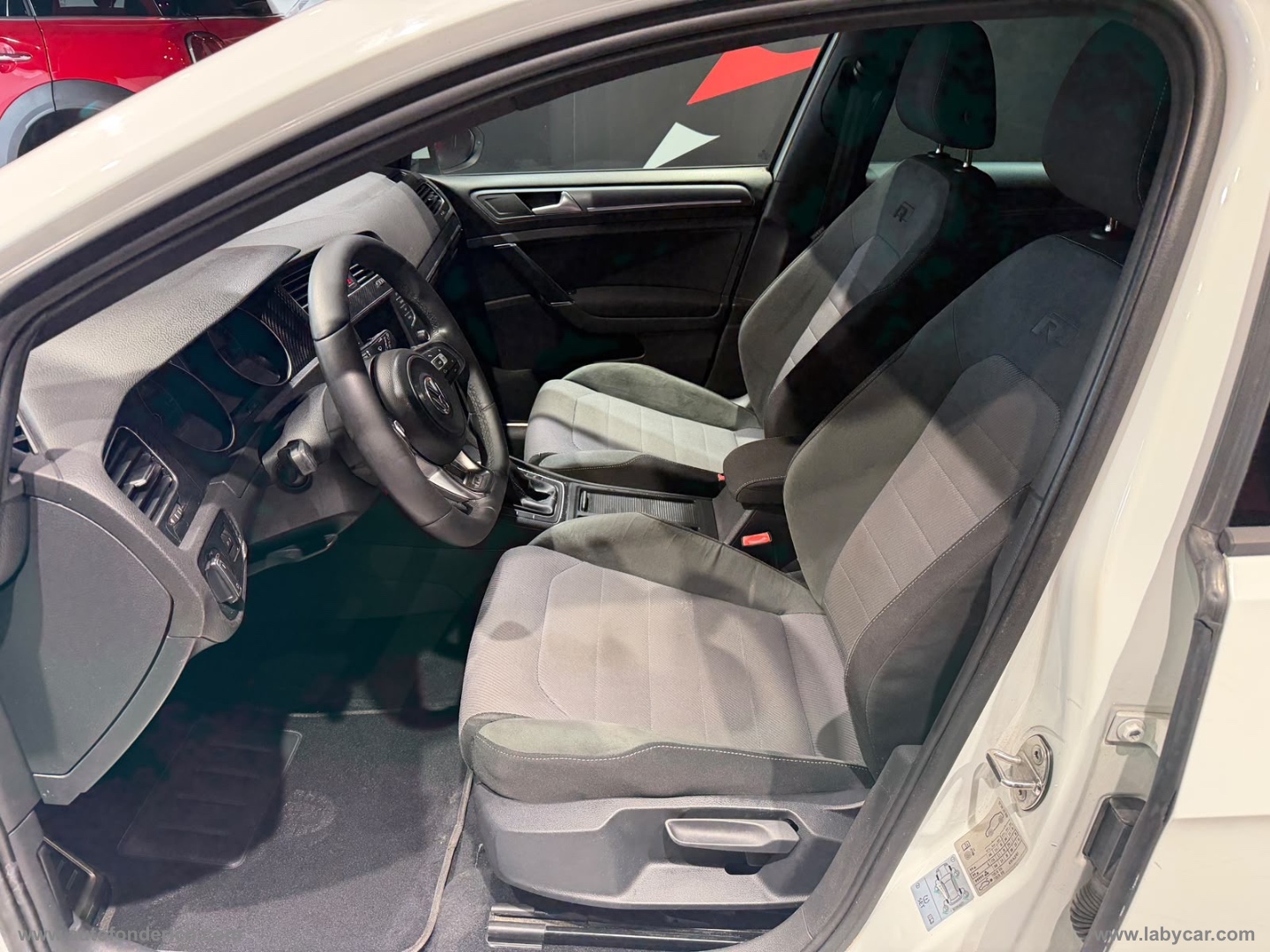 Golf 1.6 TDI 110 CV R-LINE - immagine 5