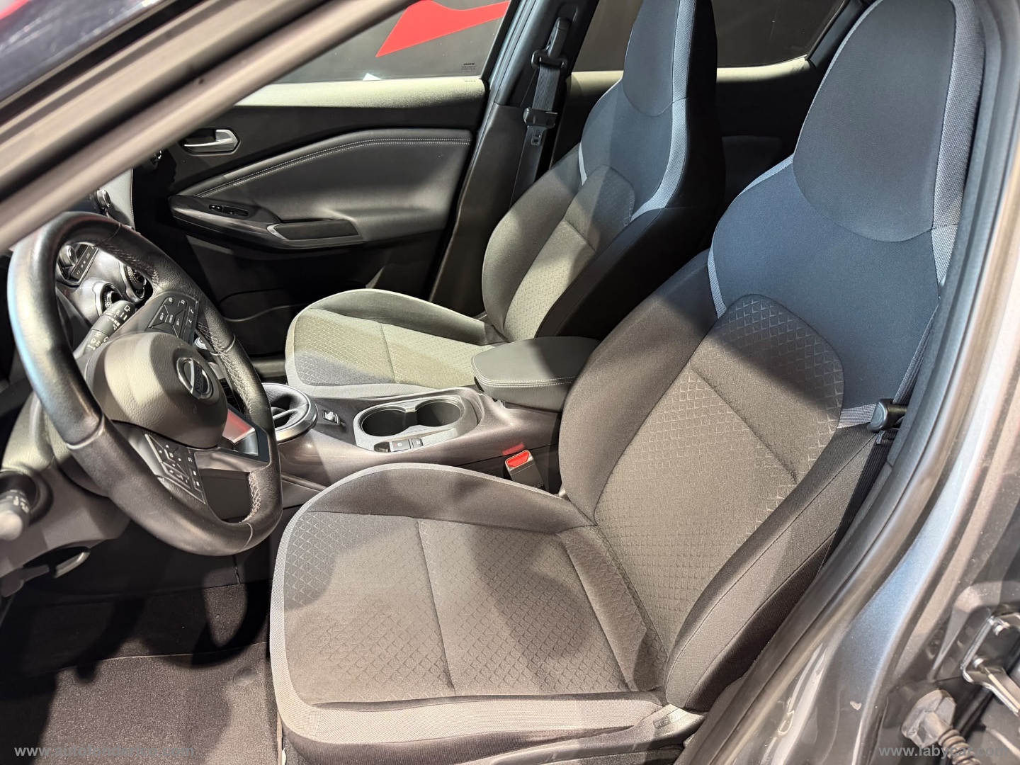 Juke 1.0 DIG-T 114 CV N-Connecta - immagine 5