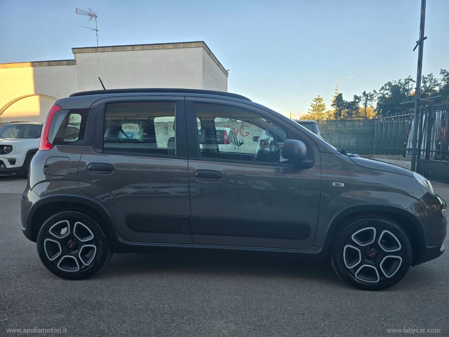 Panda 1.0 FireFly S&S Hybrid Sport - immagine 5