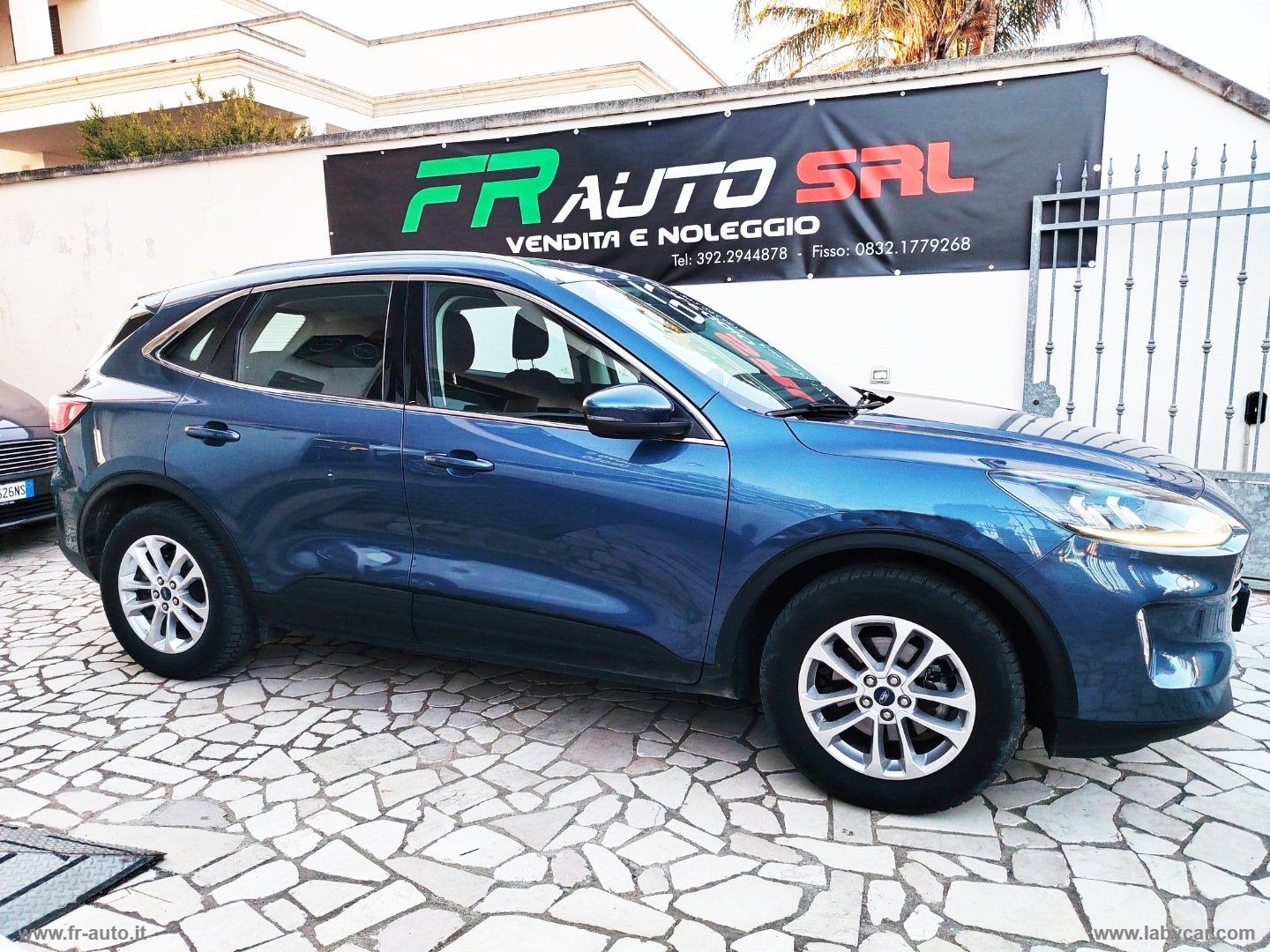 Kuga 1.5 EcoBl. 120CV aut. 2WD ST-Line X - immagine 5