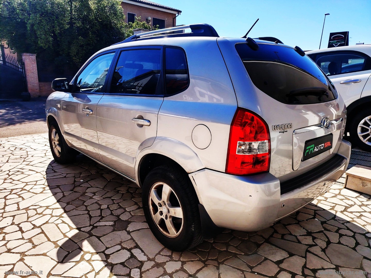 Tucson 2.0 CRDi VGT Active - immagine 5