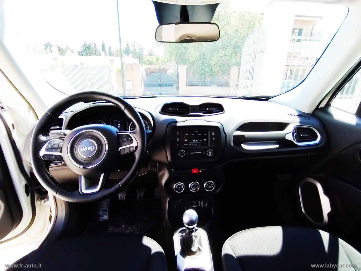 Renegade 1.6 Mjt 120CV Limited - immagine 5