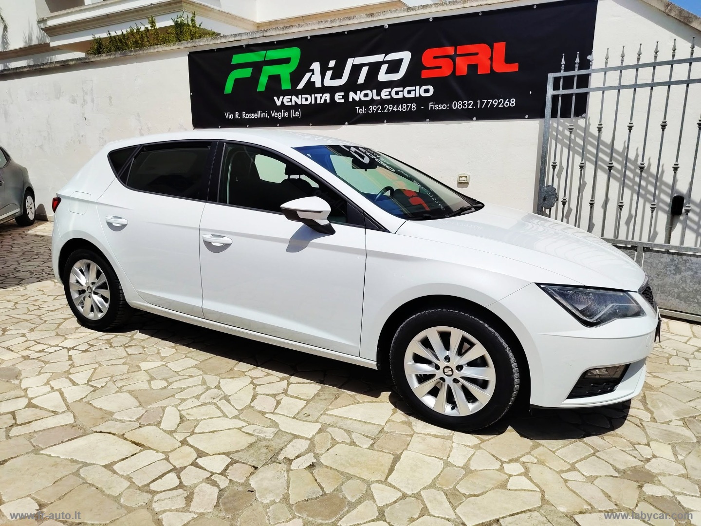 Leon 1.6 TDI 115 CV ST Black Edition - immagine 5