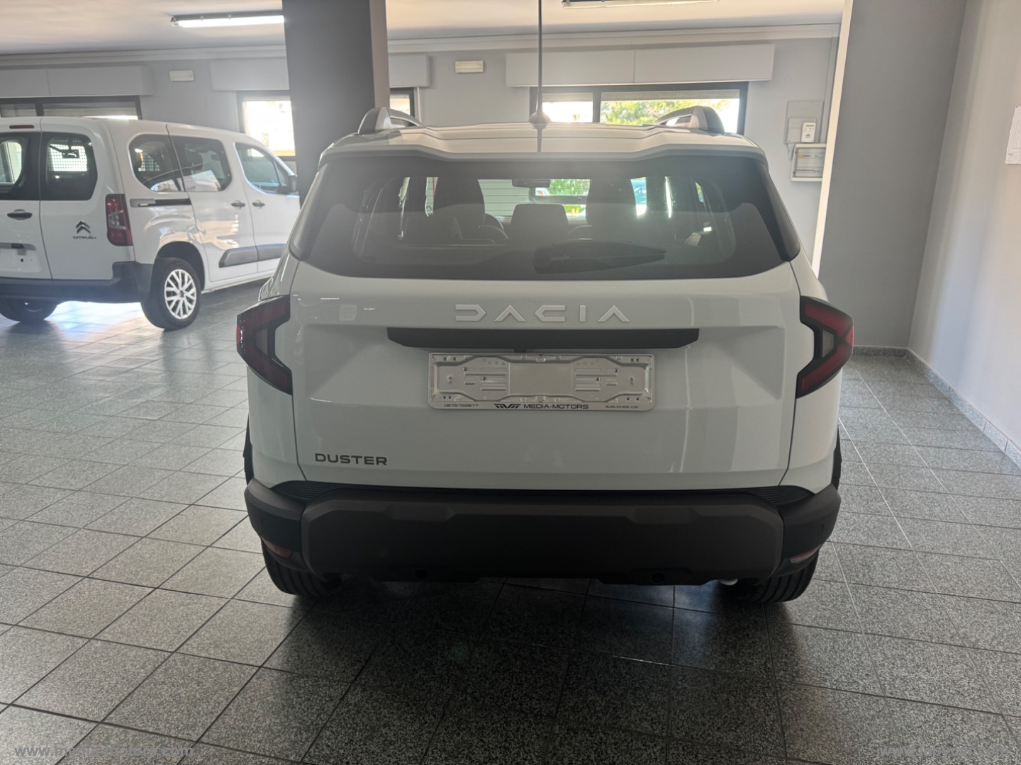 Duster Eco-G 120 CV auto Expression - immagine 5
