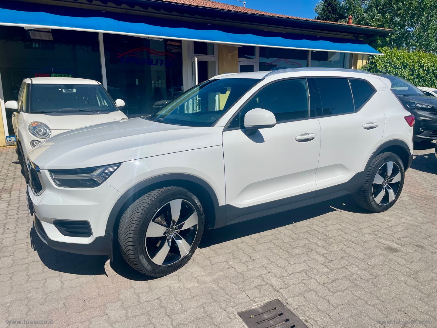 XC40 T3 Momentum - immagine 5