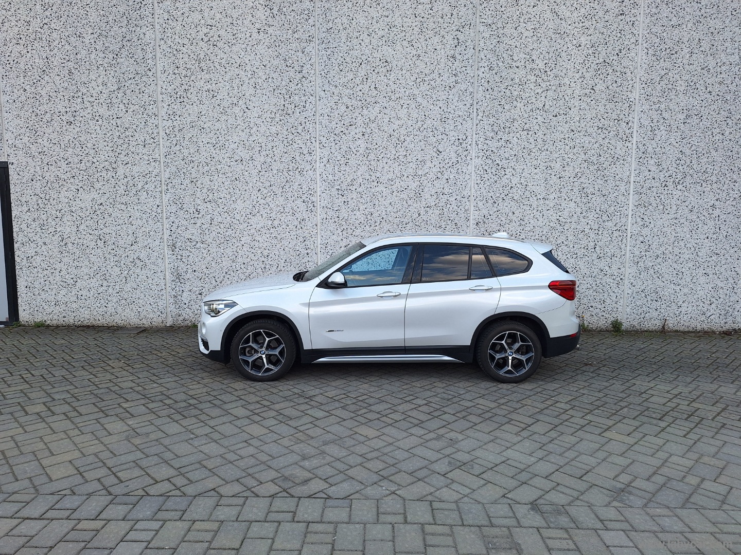 X1 xDrive20d xLine - immagine 5