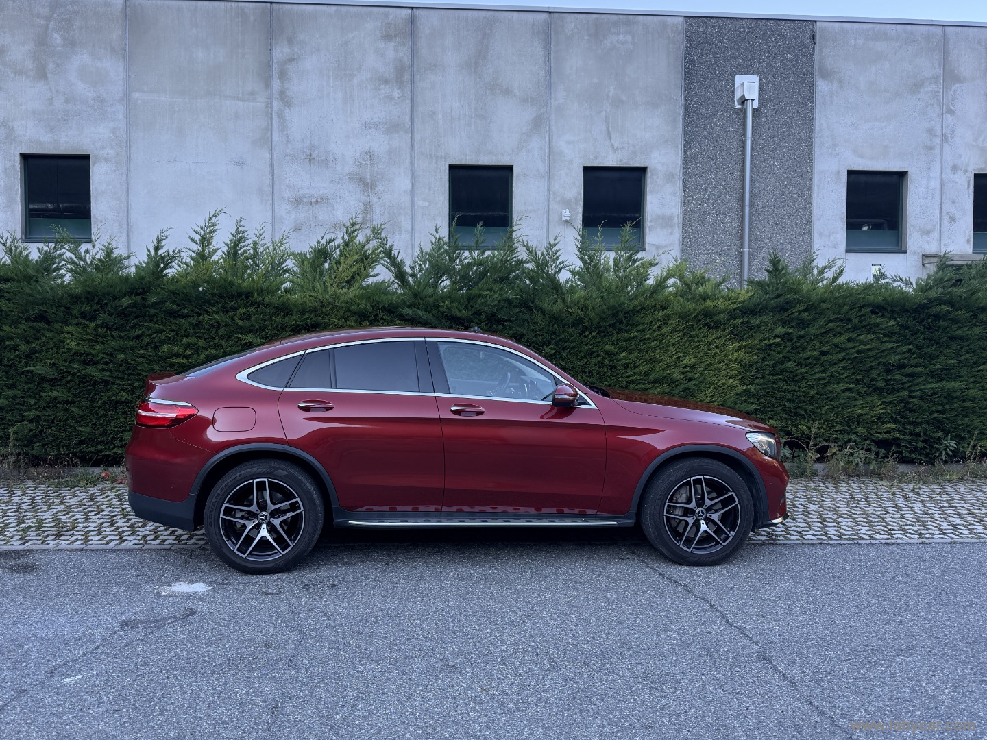 GLC 250 d 4Matic Coupé Premium TETTO GANCIO 360 CAMERA - immagine 5