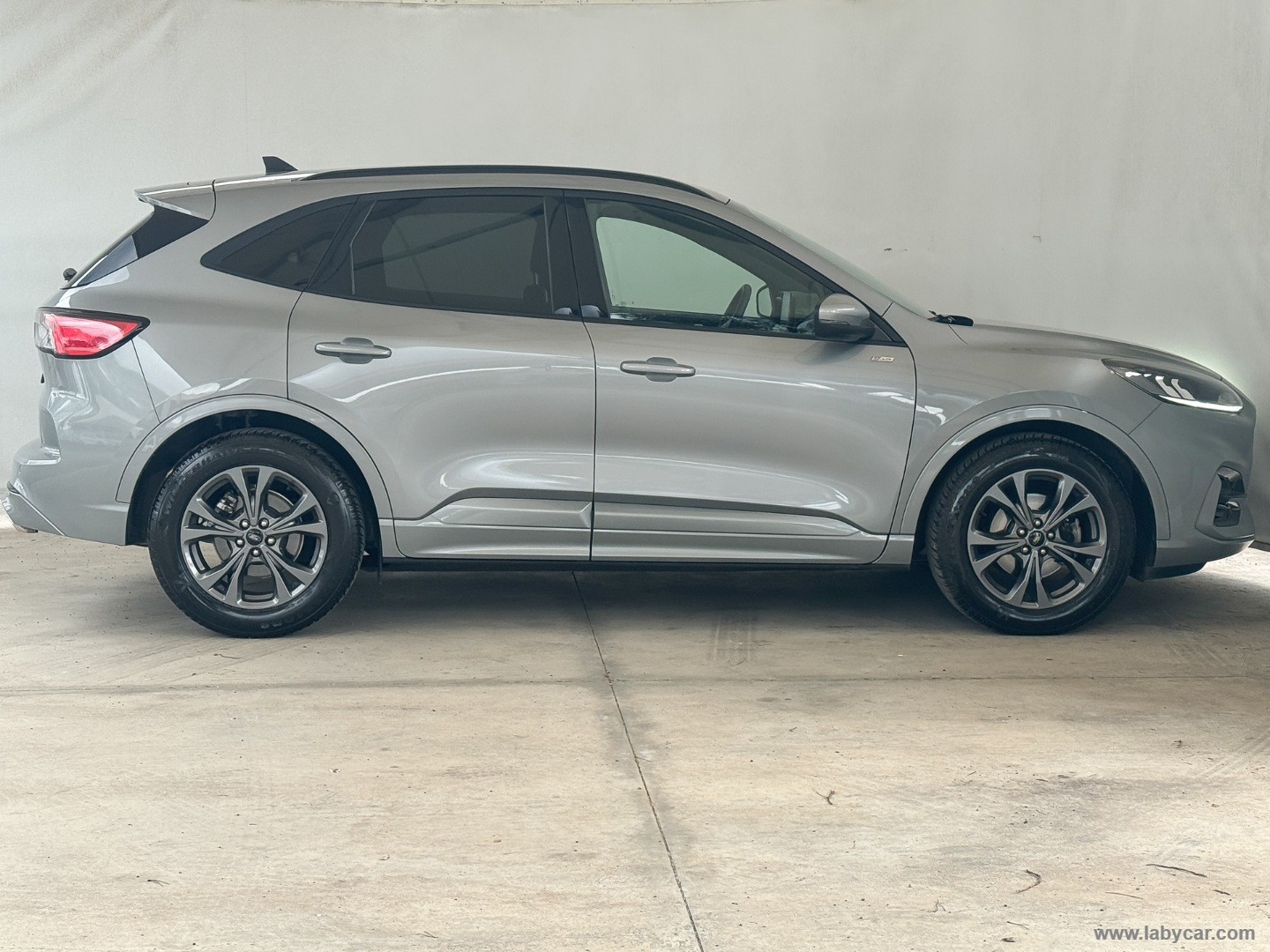 Kuga 2.0 EcoBlue 120 CV aut. 2WD ST-Line - immagine 5