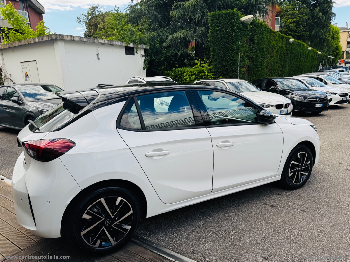 NUOVA Corsa 1.2 100 CV aut. GS - immagine 5