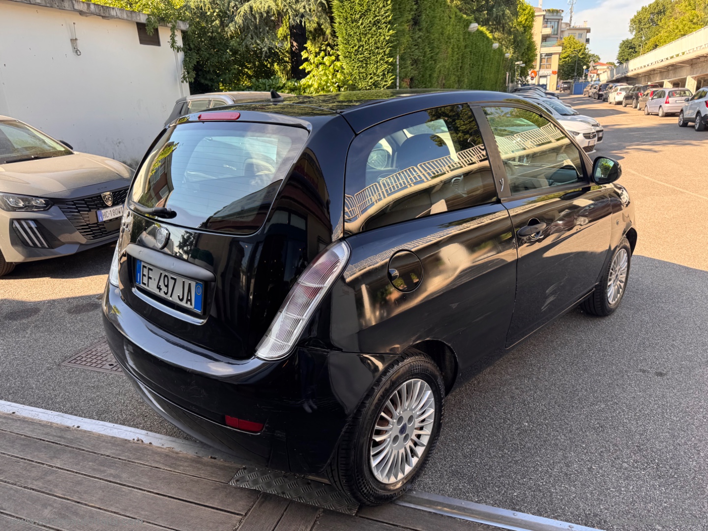 Ypsilon 1.2 Argento - immagine 5