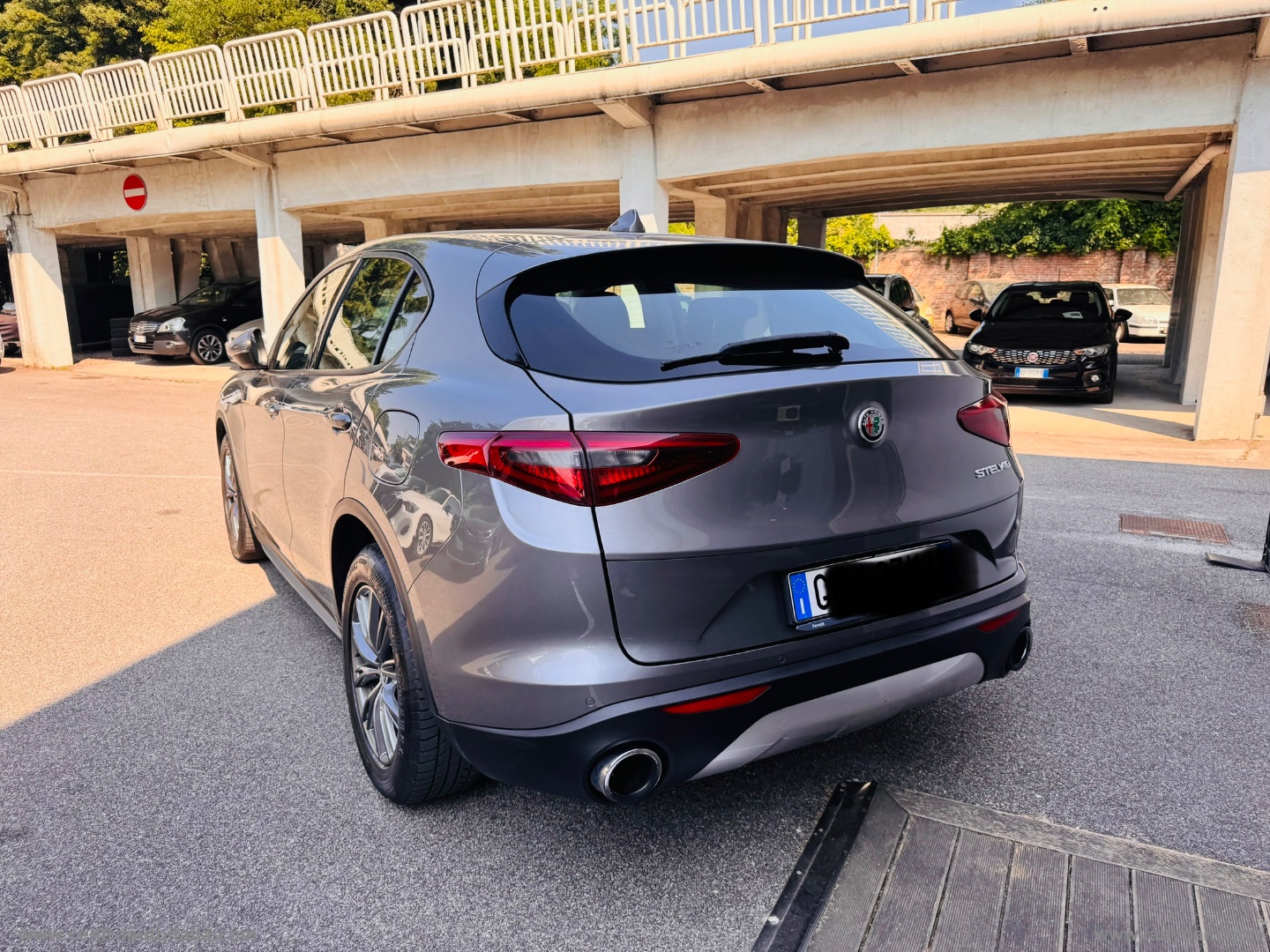 Stelvio 2.2 T.diesel 160CV AT8 RWD Bus. AUTOCARRO + IVA . - immagine 5