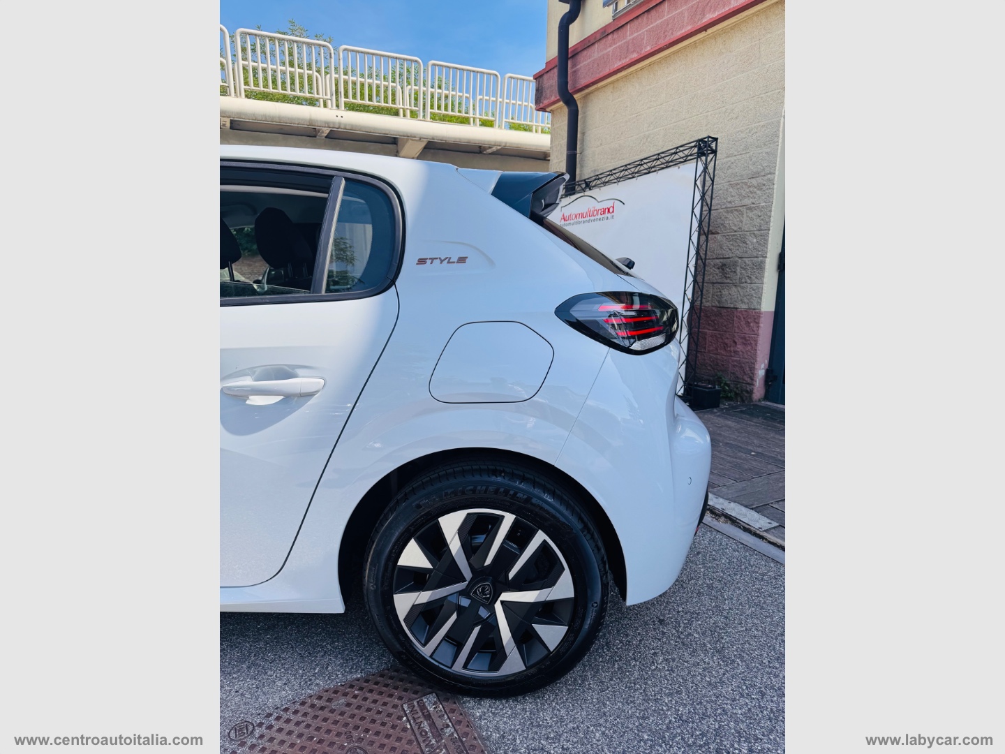 NUOVA 208 STYLE Hybrid STYLE 110 e-DCS6 5p. - immagine 5