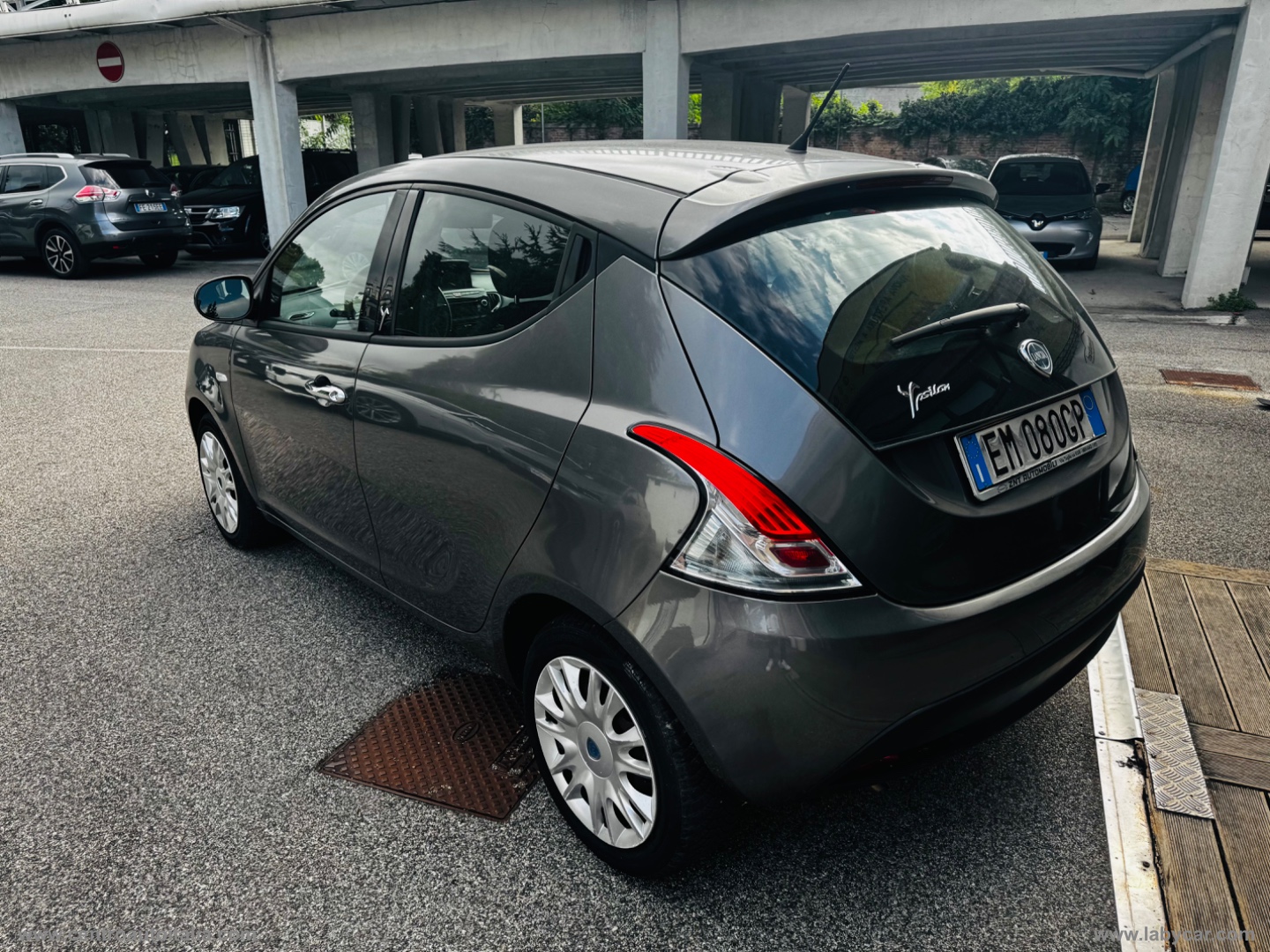 Ypsilon 1.2 69 CV 5p. S&S Platinum - immagine 5