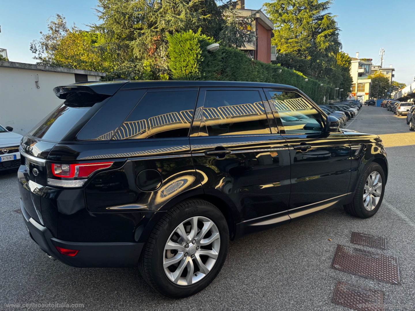 Range Rover Sport 3.0 TDV6 HSE Dynamic - immagine 5