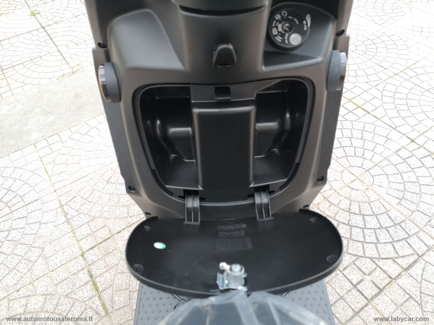 Symphony 125 SR E5+ RATE AUTO MOTO SCOOTER - immagine 5