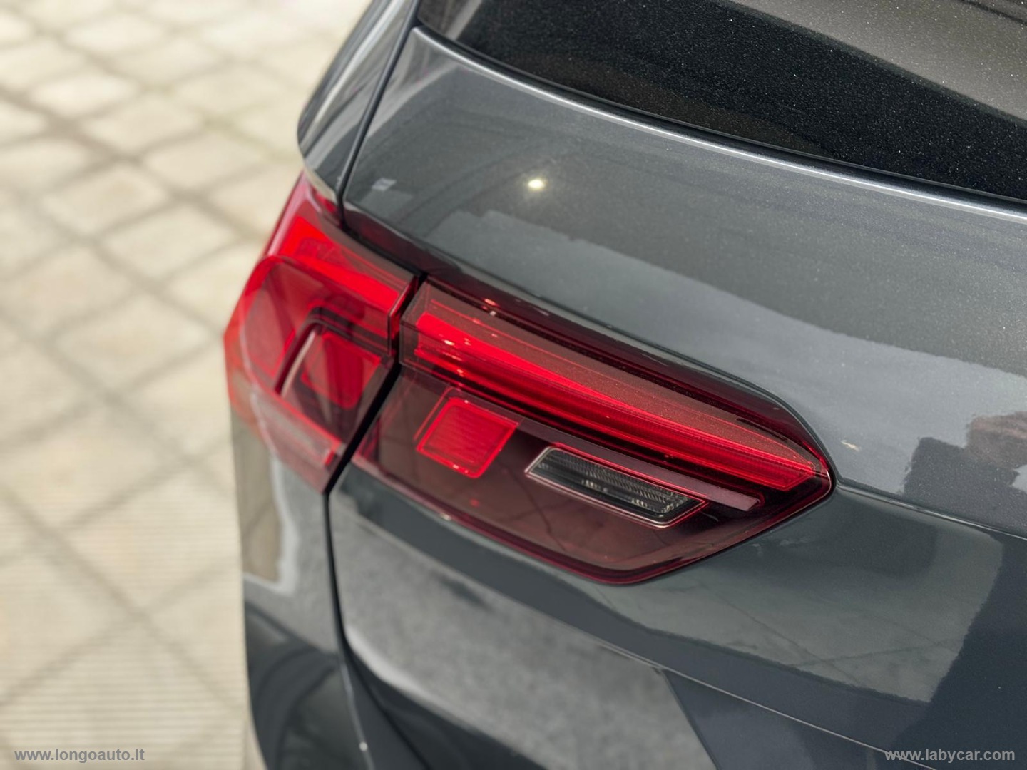 Tiguan 2.0 TDI 150 CV DSG R-Line PRONTA CONSEGNA - immagine 5