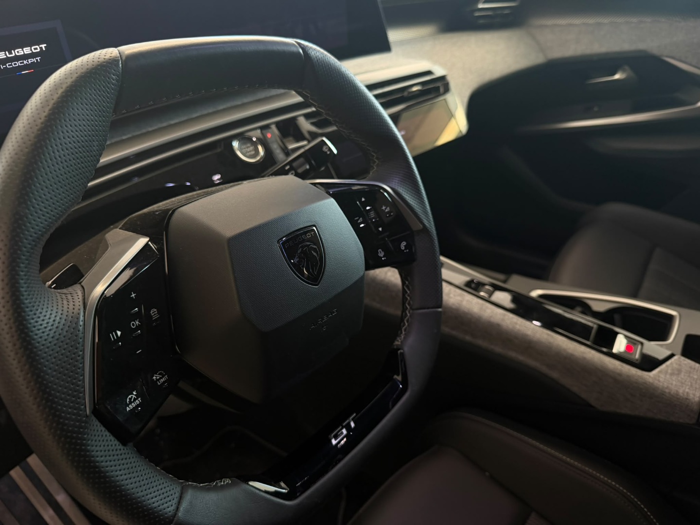 3008 Hybrid 145 e-DCS6 GT - immagine 5