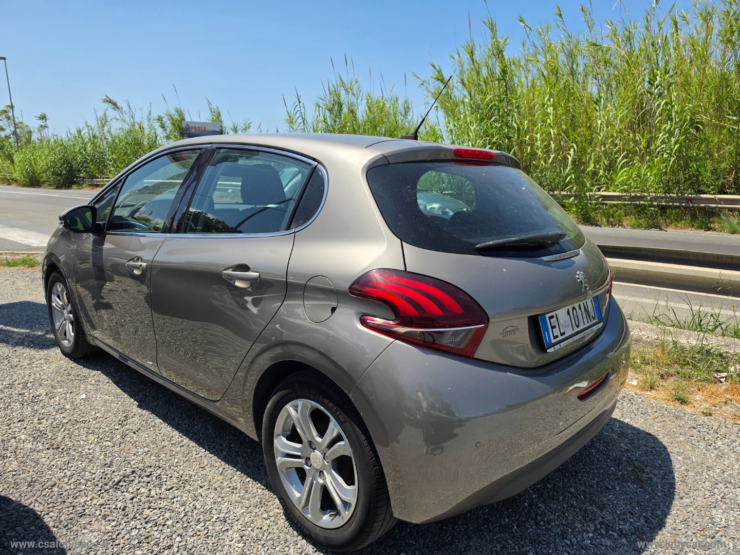 208 1.2 VTi 82 CV 5p. Active - immagine 5
