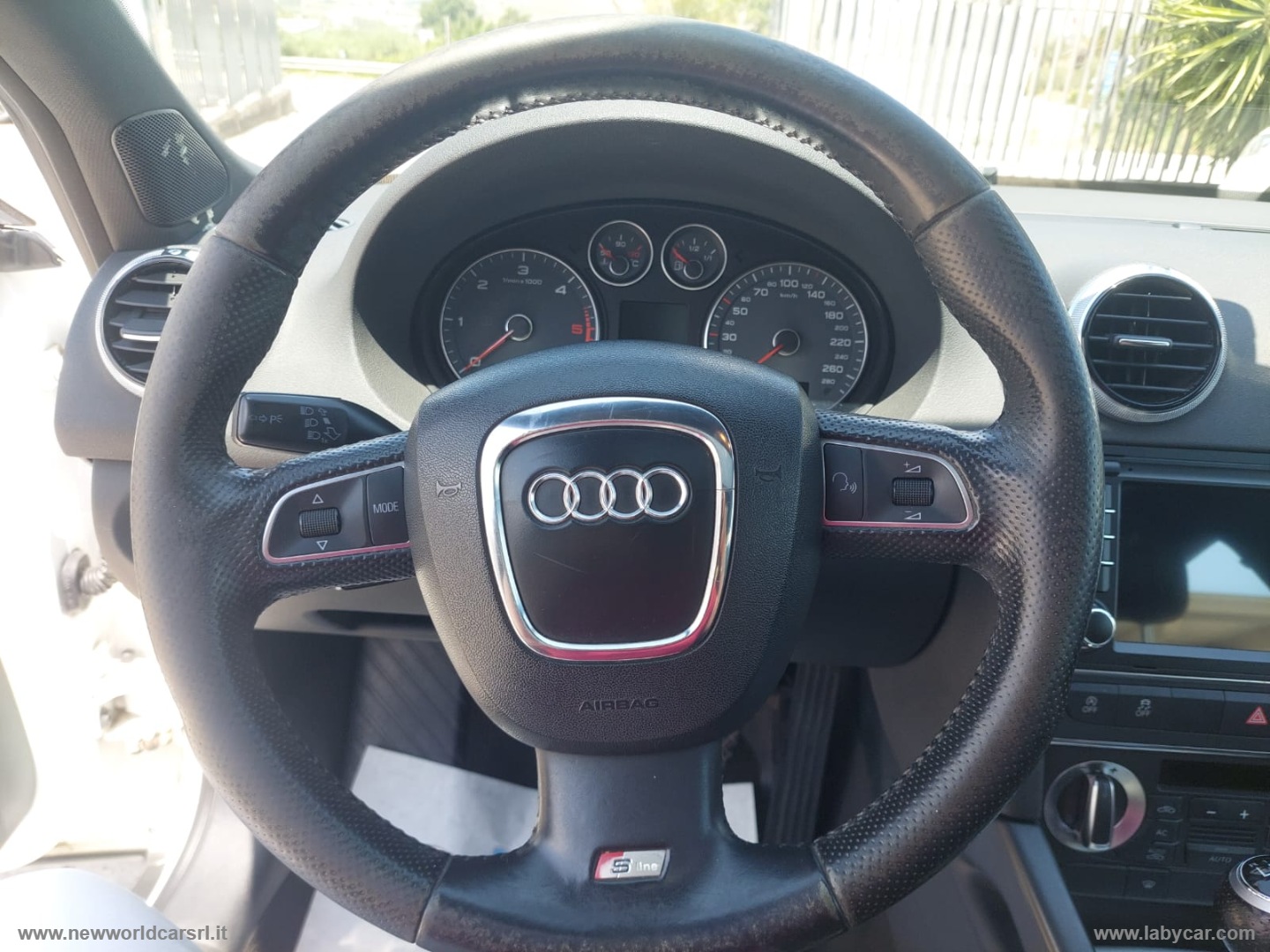 A3 SPB 1.6 TDI 105CV CR Attraction - immagine 5