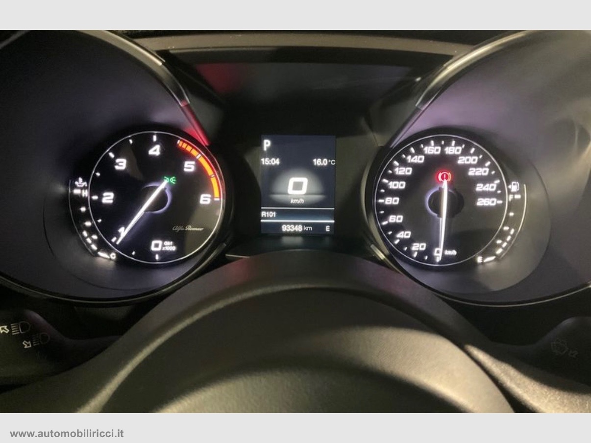 Giulia 2.2 TD 150 CV AT8 - immagine 5