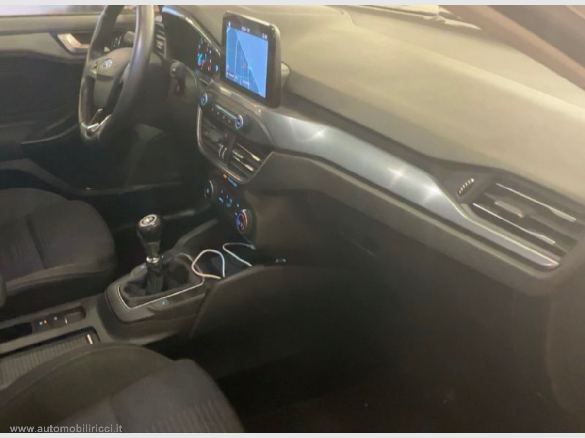 Focus 1.0 EcoBoost 125CV 5p. Active 55.700KM - immagine 5