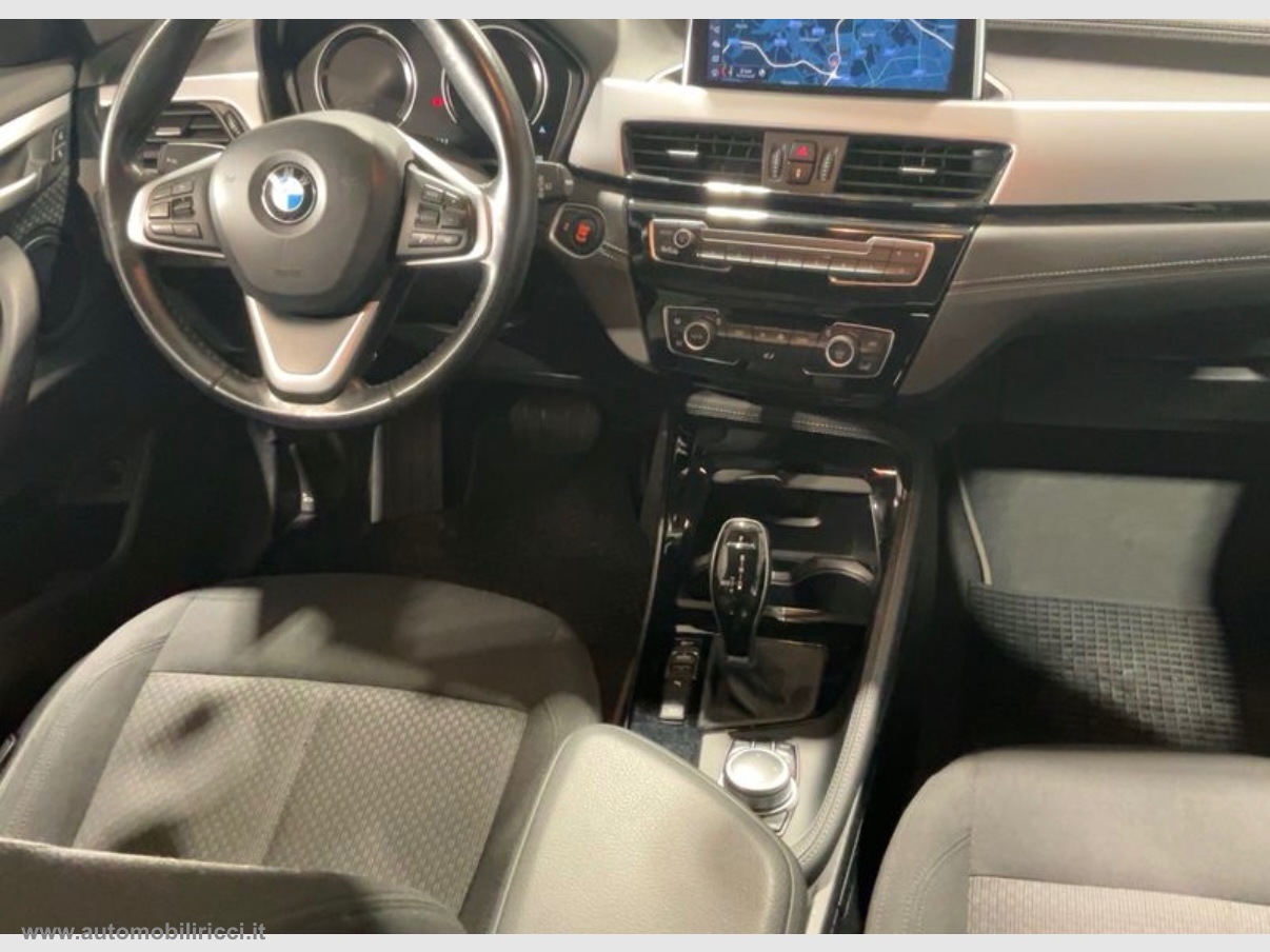 X2 xDrive18d Advantage - immagine 5