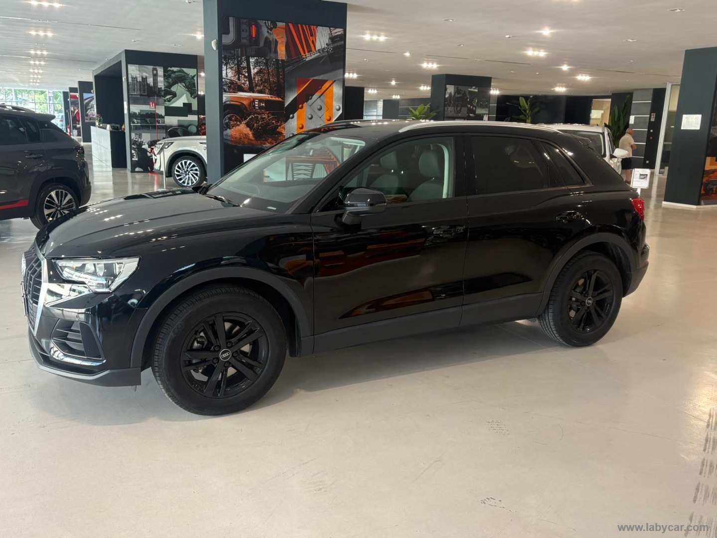Q3 35 TDI S tronic Business Advanced - immagine 5