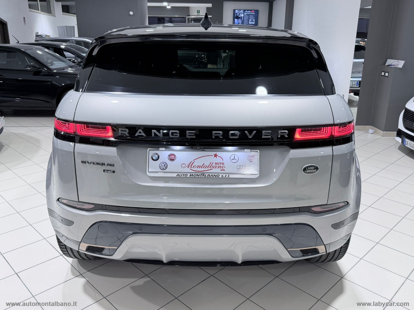 RR Evoque 2.0D L.Flw 150 AWD R-Dyn.HSE - immagine 5